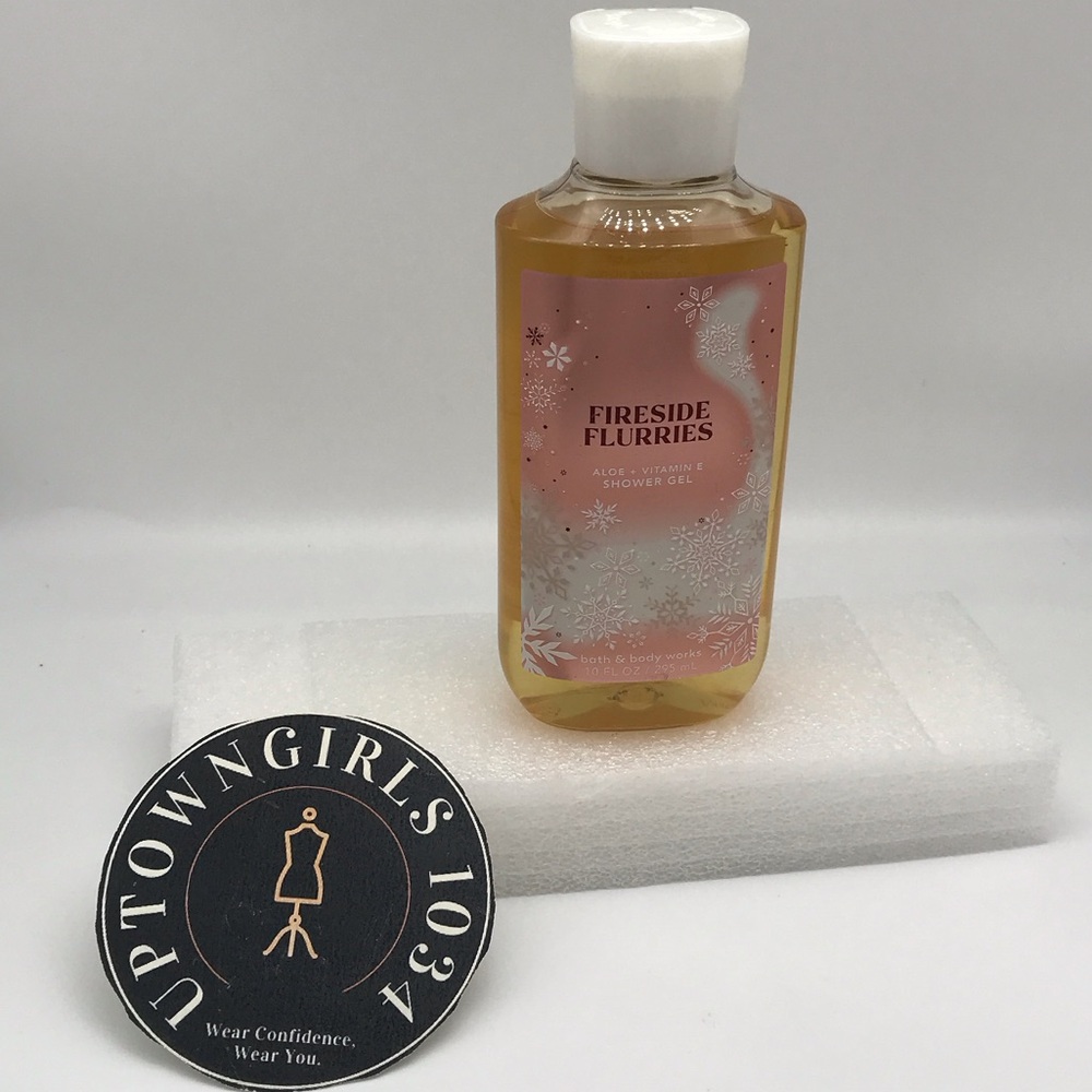 Bath & Body Works Fireside Flurries Body Wash 10 fl oz - Picture 3 of 6
